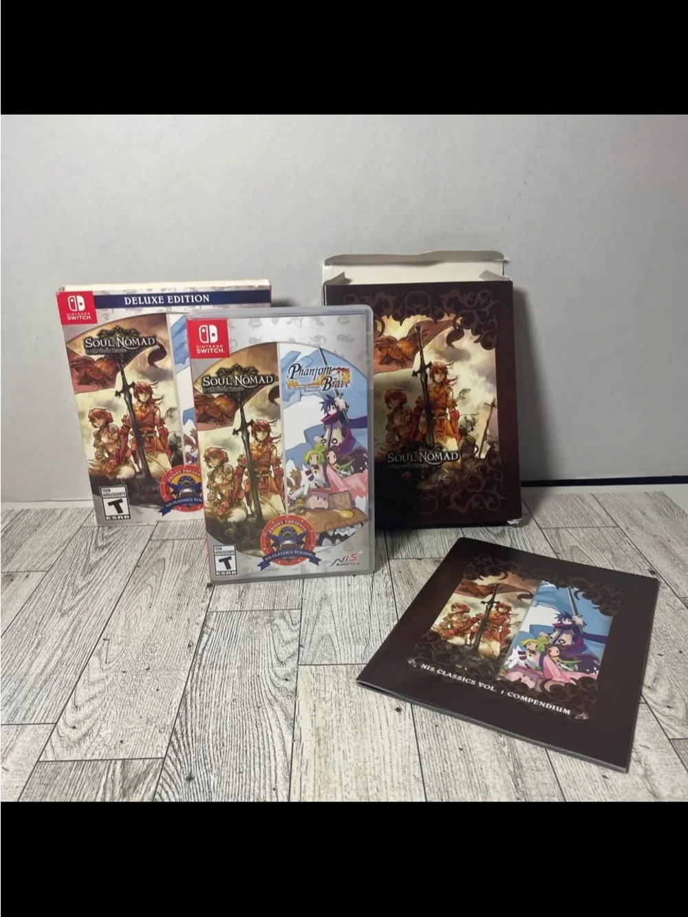Nintendo Switch game card with black and green contacts